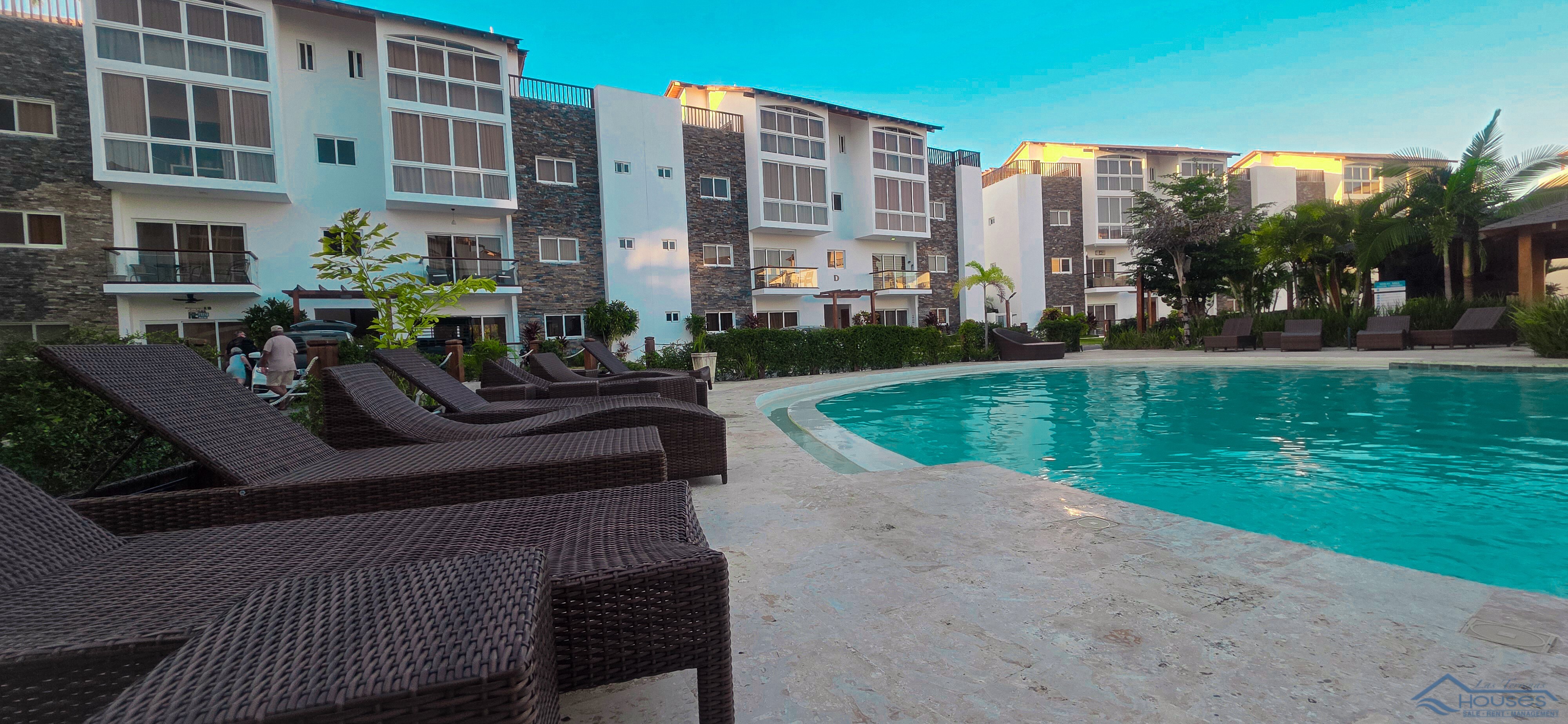 Luxury 2-BR Condo with Private Jacuzzi for Sale - Residencia Armonia · Foto 3