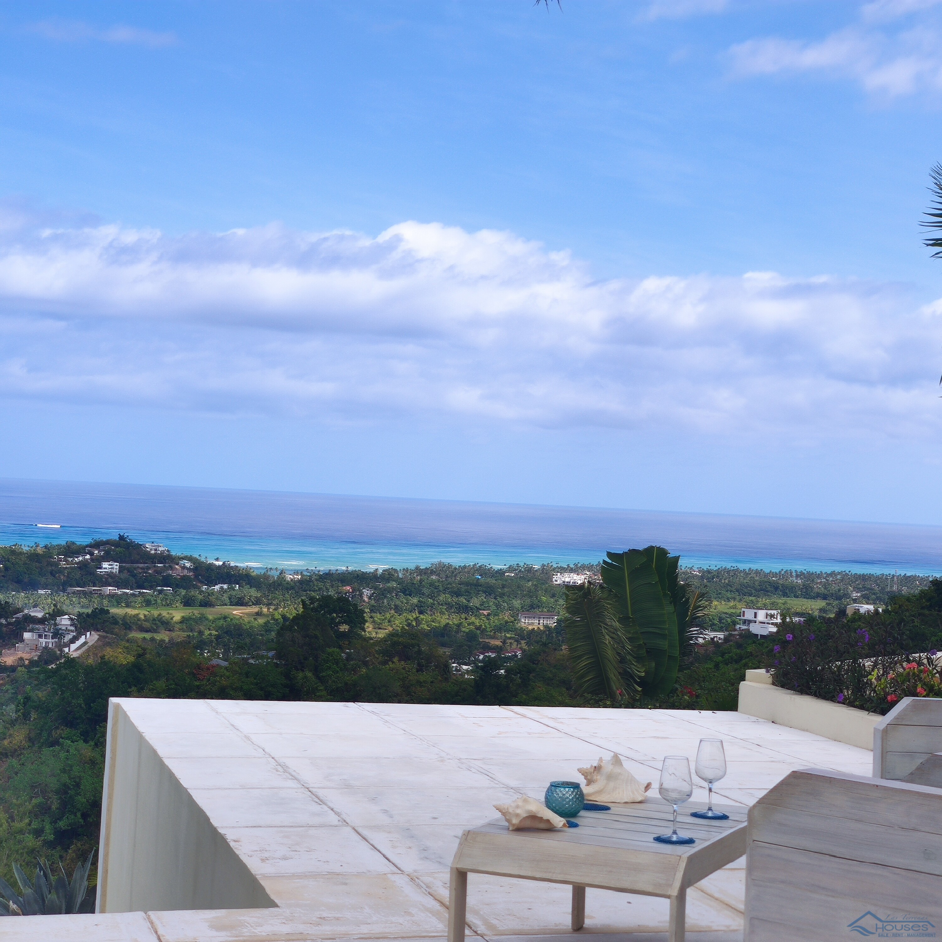 Tropical Retreat with Panoramic Ocean Views in La Jagua, Las Terrenas: A Unique Resale Opportunity · Foto 4
