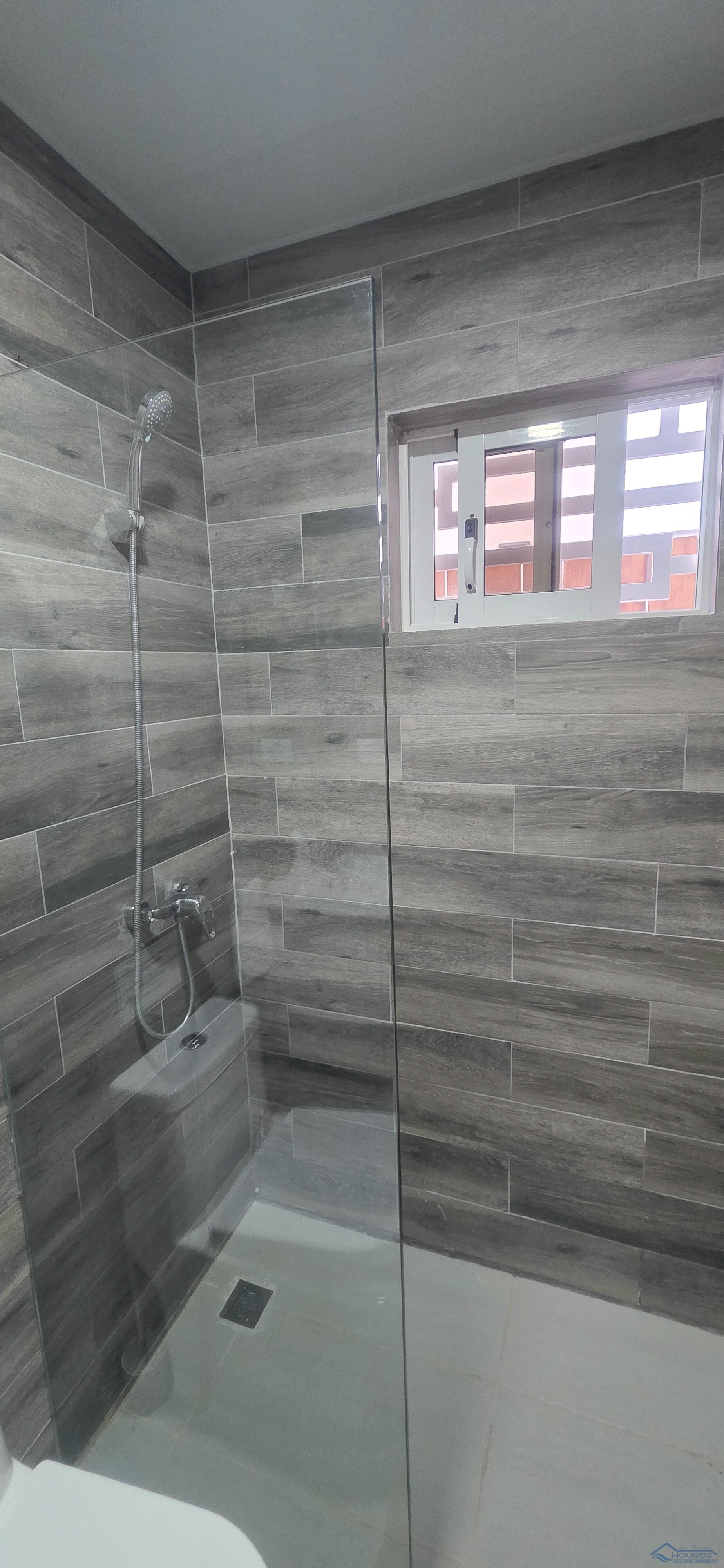 Luxury 2-BR Condo with Private Jacuzzi for Sale - Residencia Armonia