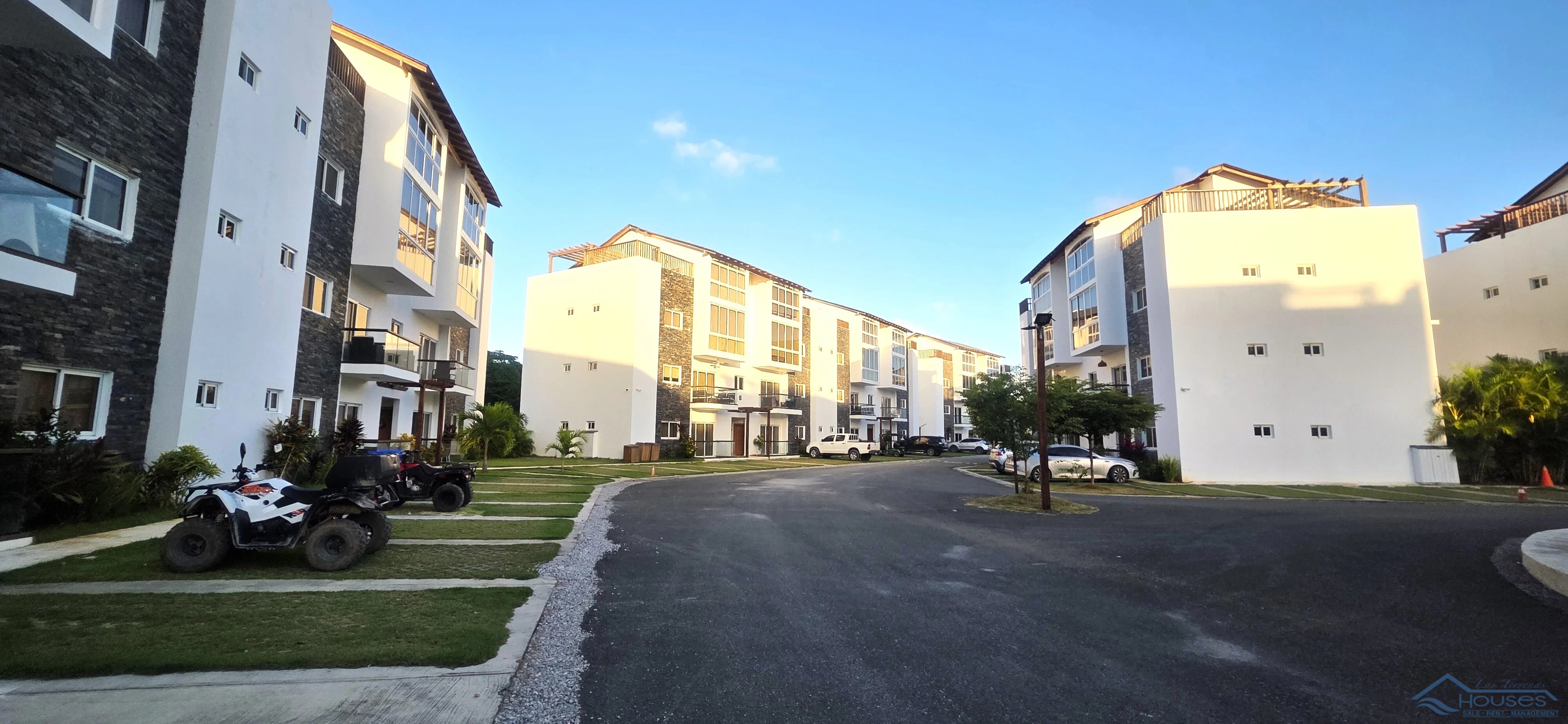 Luxury 2-BR Condo with Private Jacuzzi for Sale - Residencia Armonia