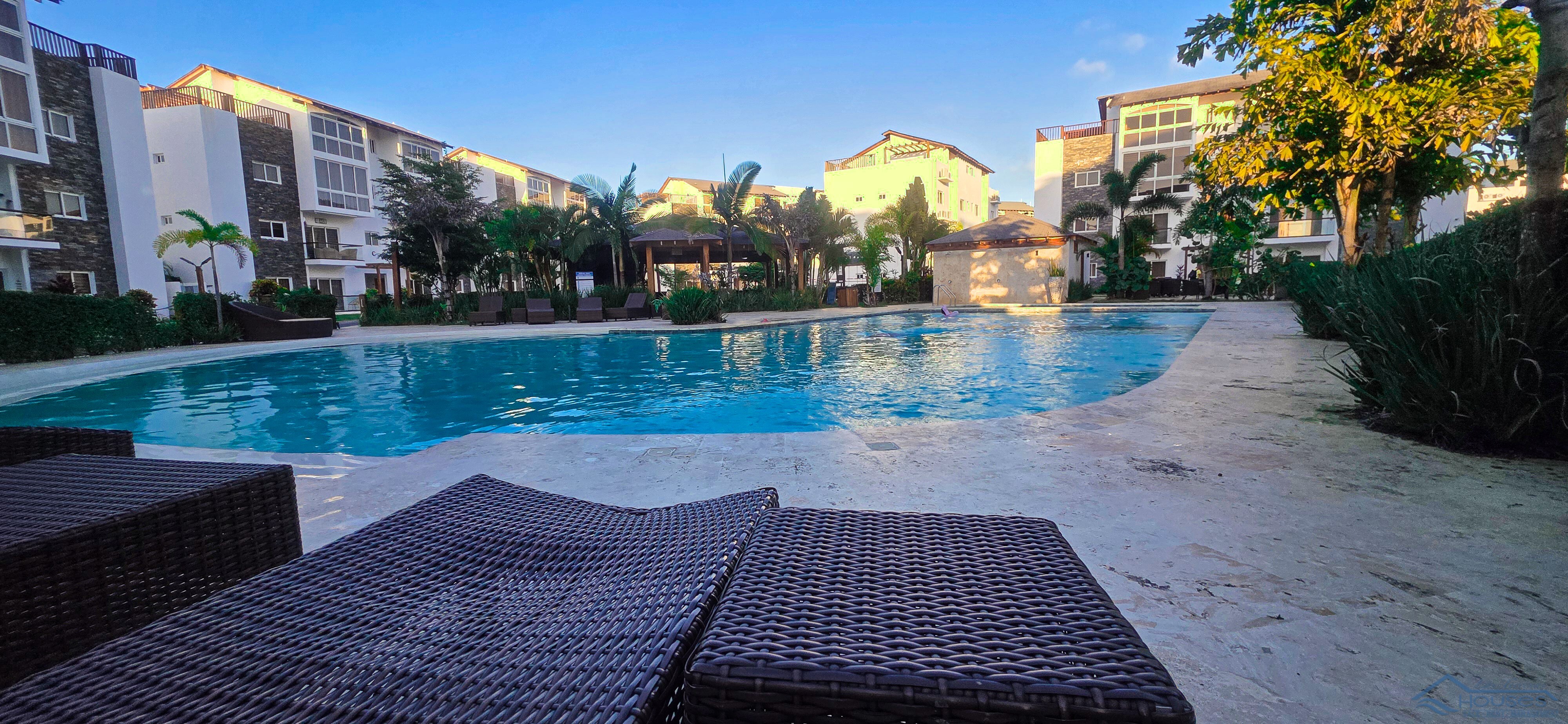 Luxury 2-BR Condo with Private Jacuzzi for Sale - Residencia Armonia