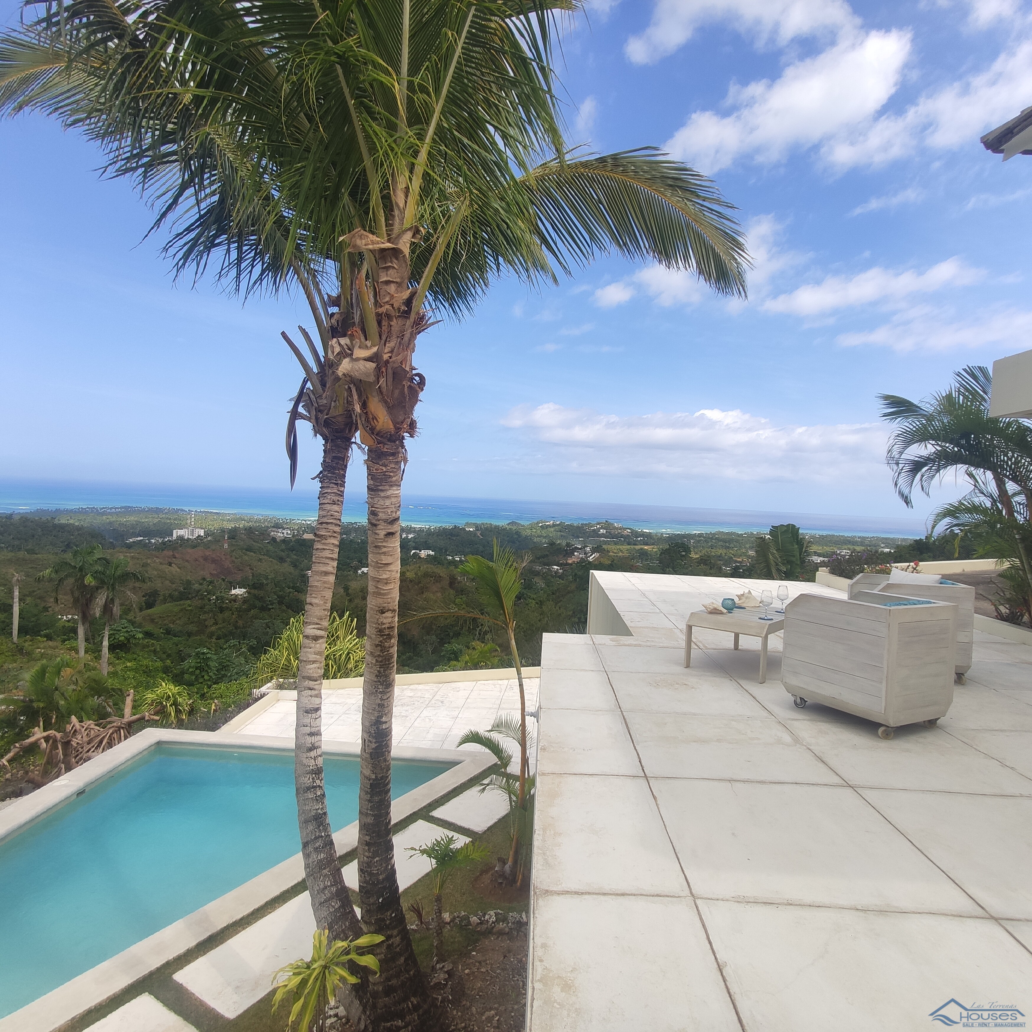 Tropical Retreat with Panoramic Ocean Views in La Jagua, Las Terrenas: A Unique Resale Opportunity