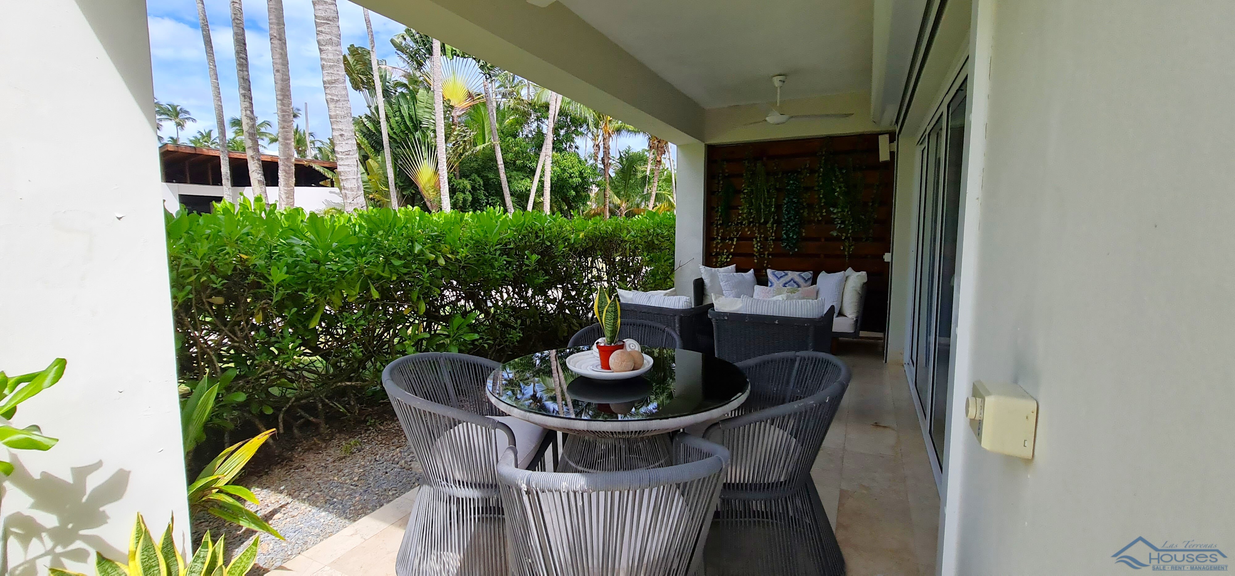 VIP OPPORTUNITY AT COSÓN BAY