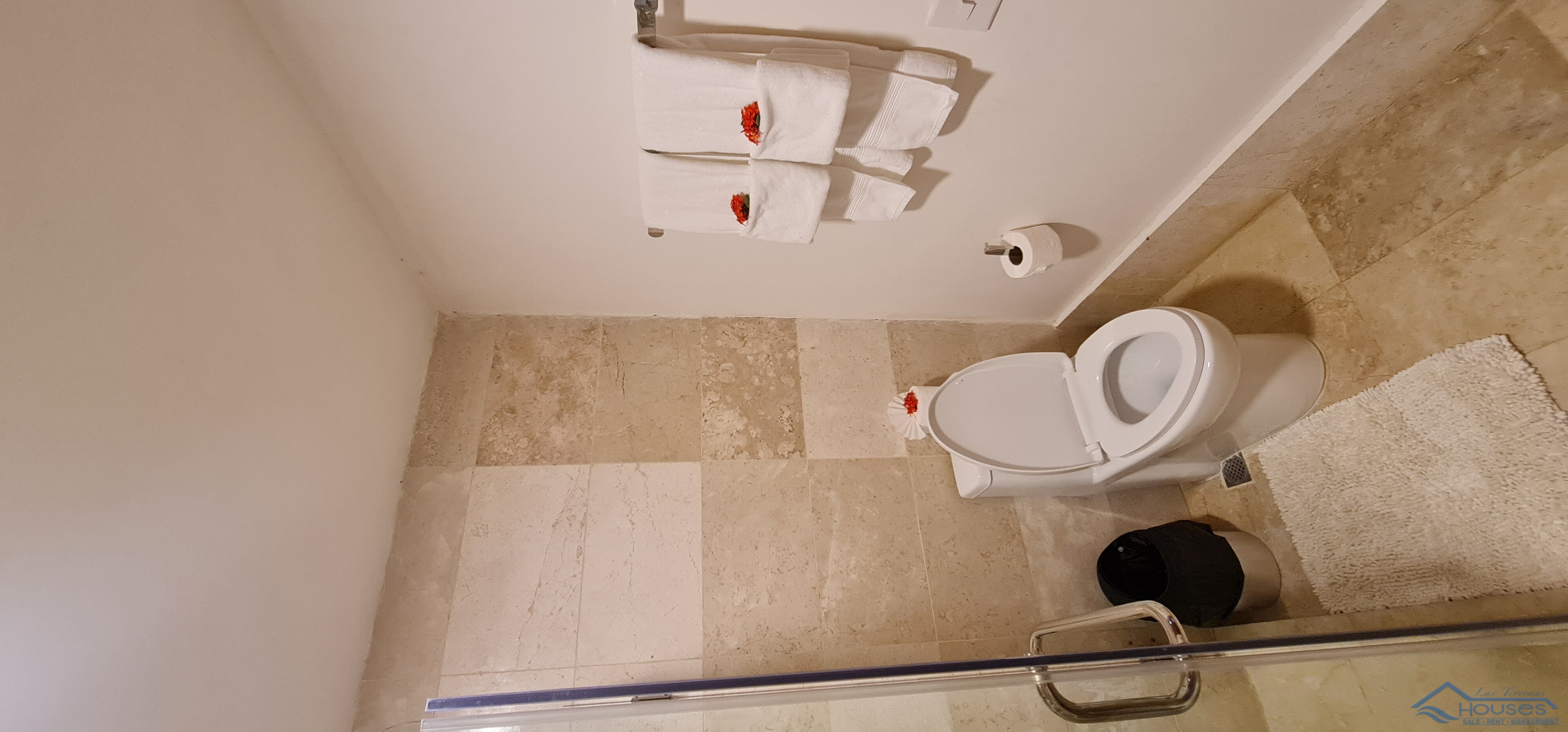 VIP OPPORTUNITY AT COSÓN BAY