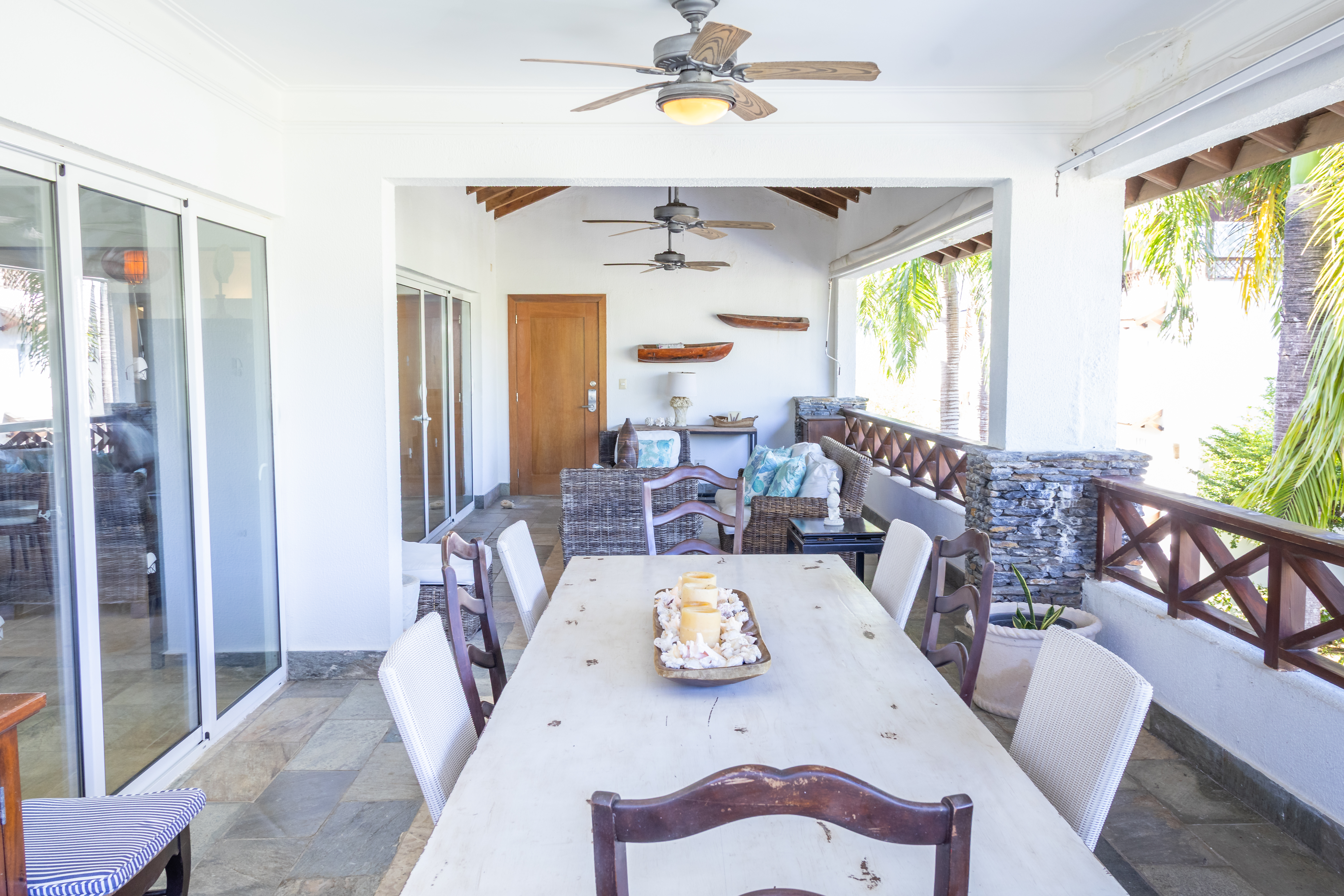 PENTHOUSES BALCONES