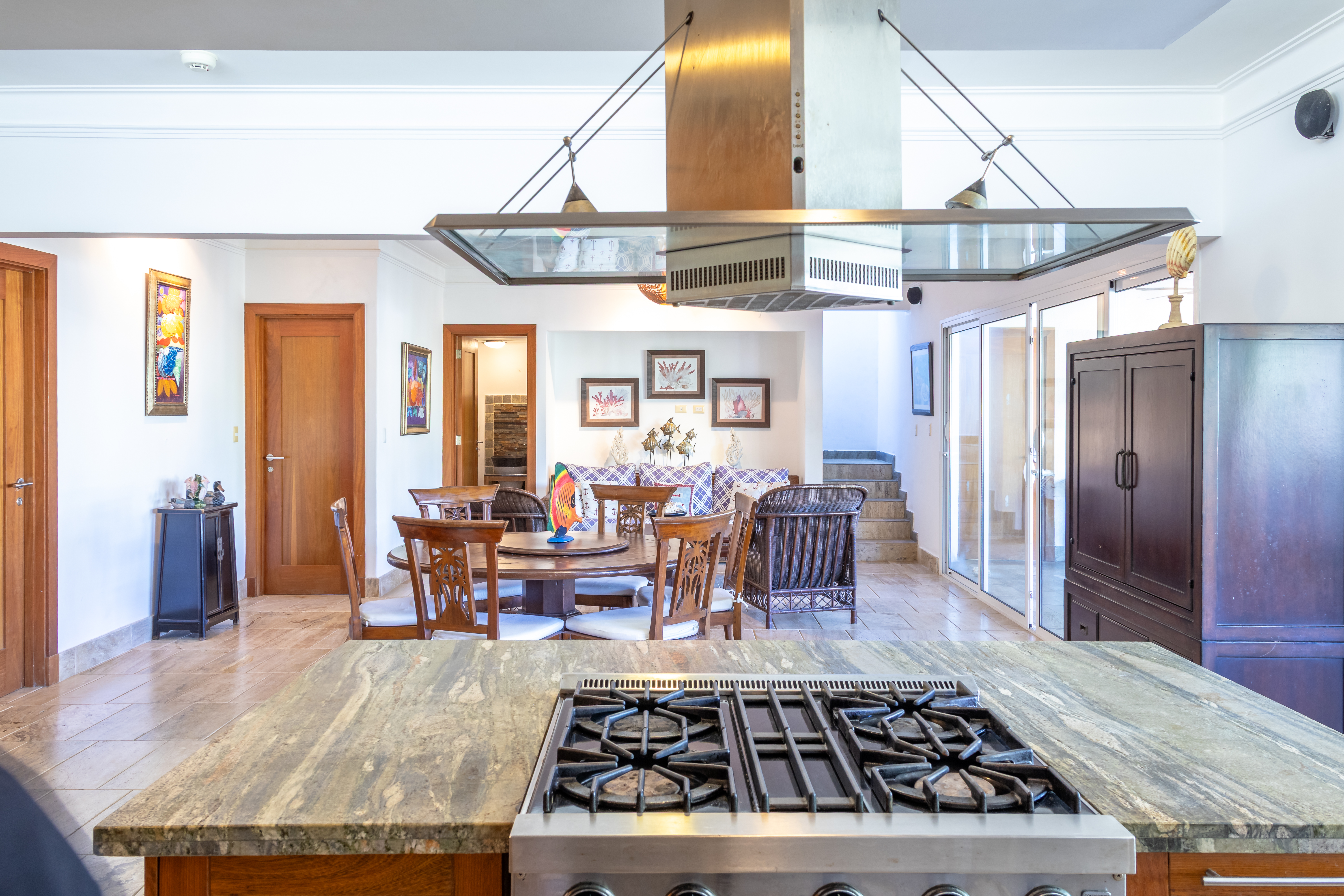 PENTHOUSES BALCONES