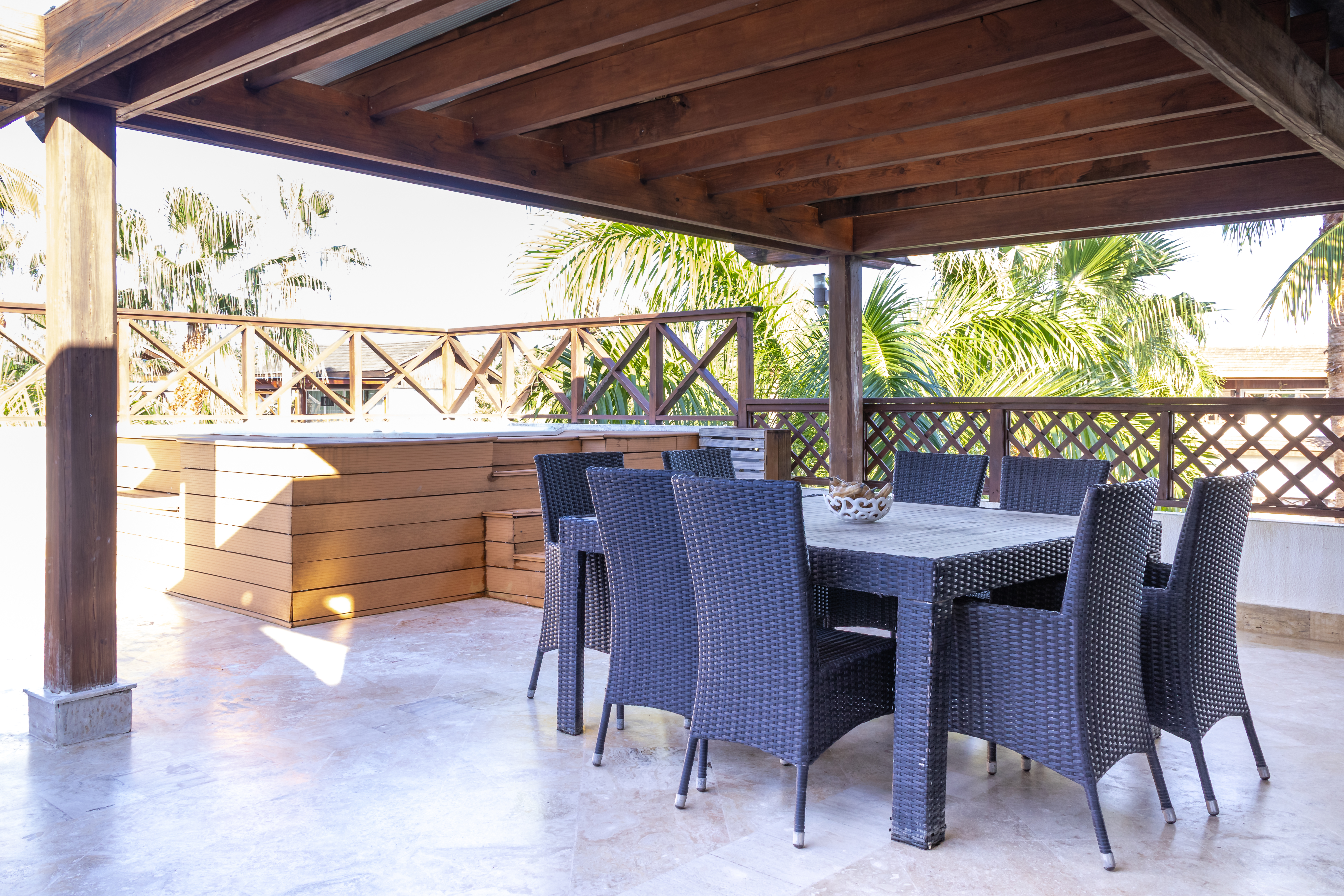 PENTHOUSES BALCONES