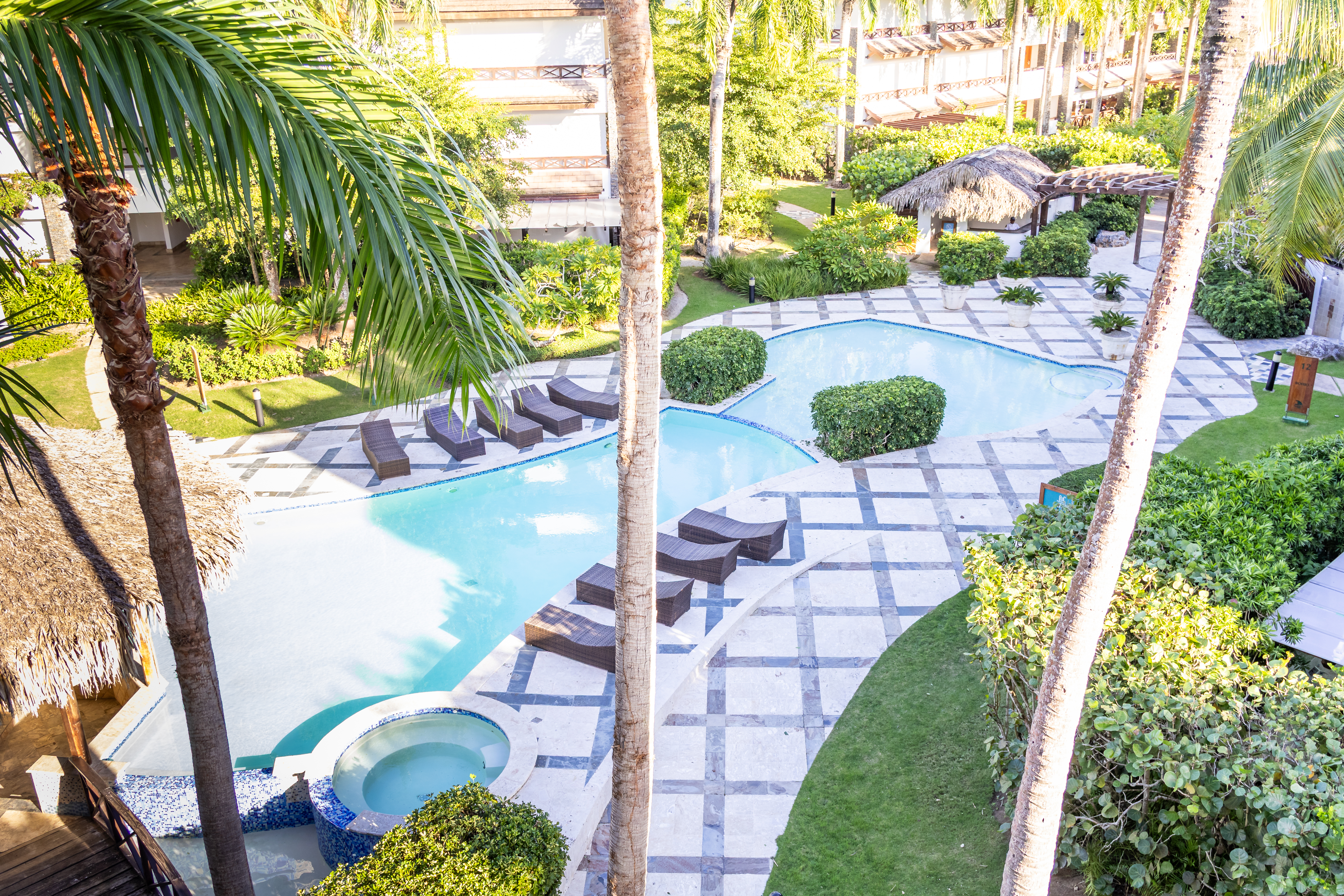 PENTHOUSES BALCONES