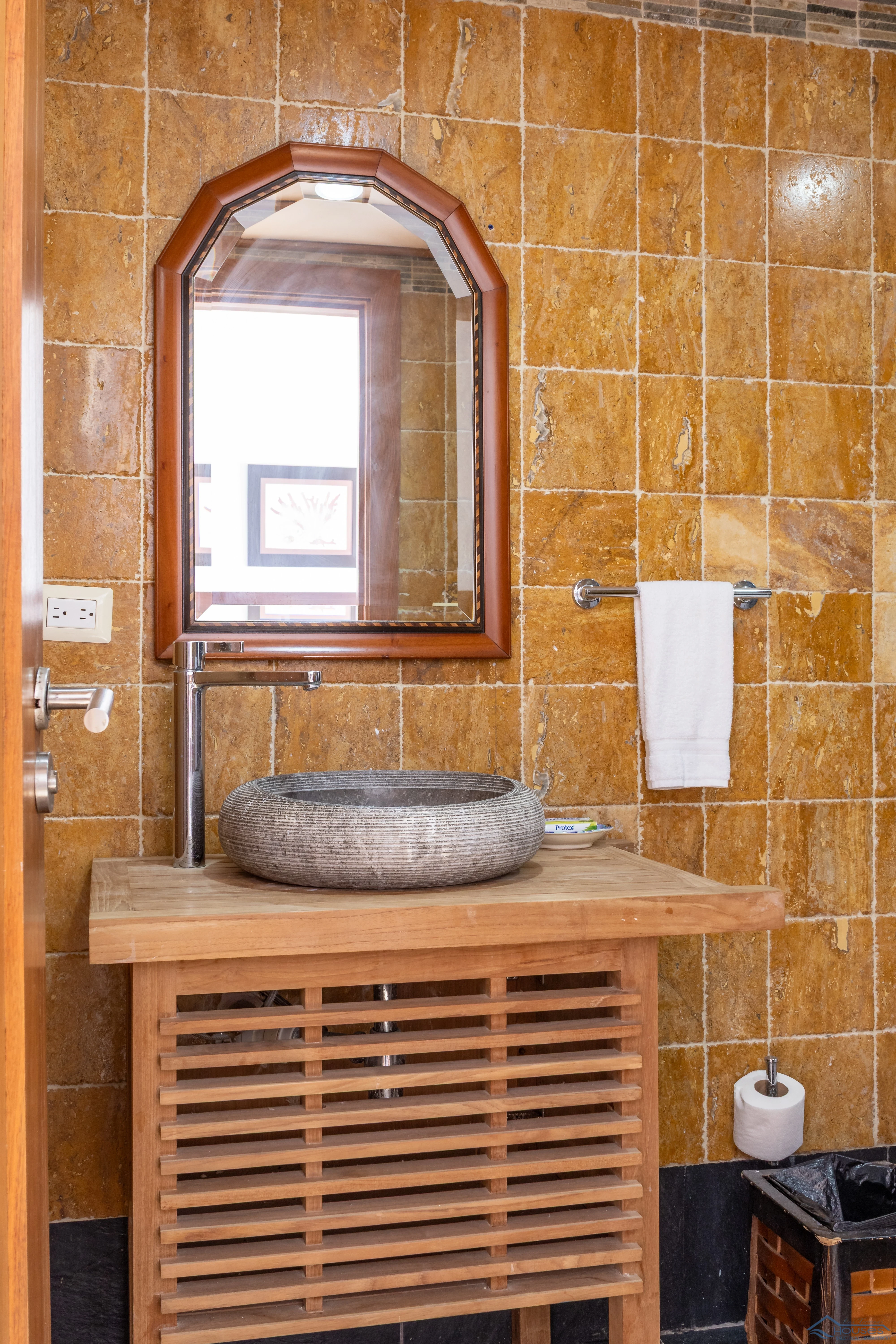 Luxury 3-Bedroom Penthouse for Sale in Balcones del Atlántico, El Portillo