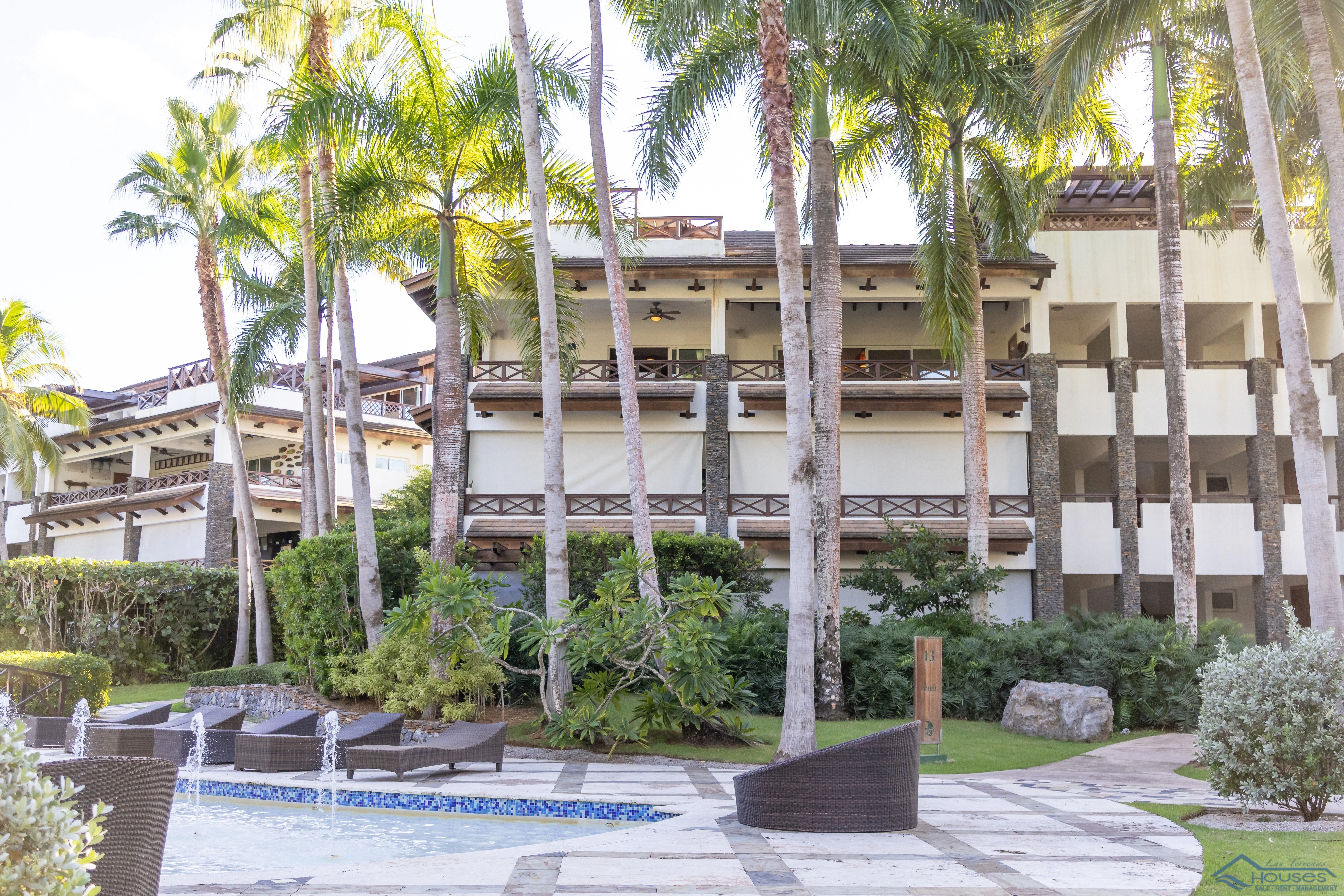 Luxury 3-Bedroom Penthouse for Sale in Balcones del Atlántico, El Portillo