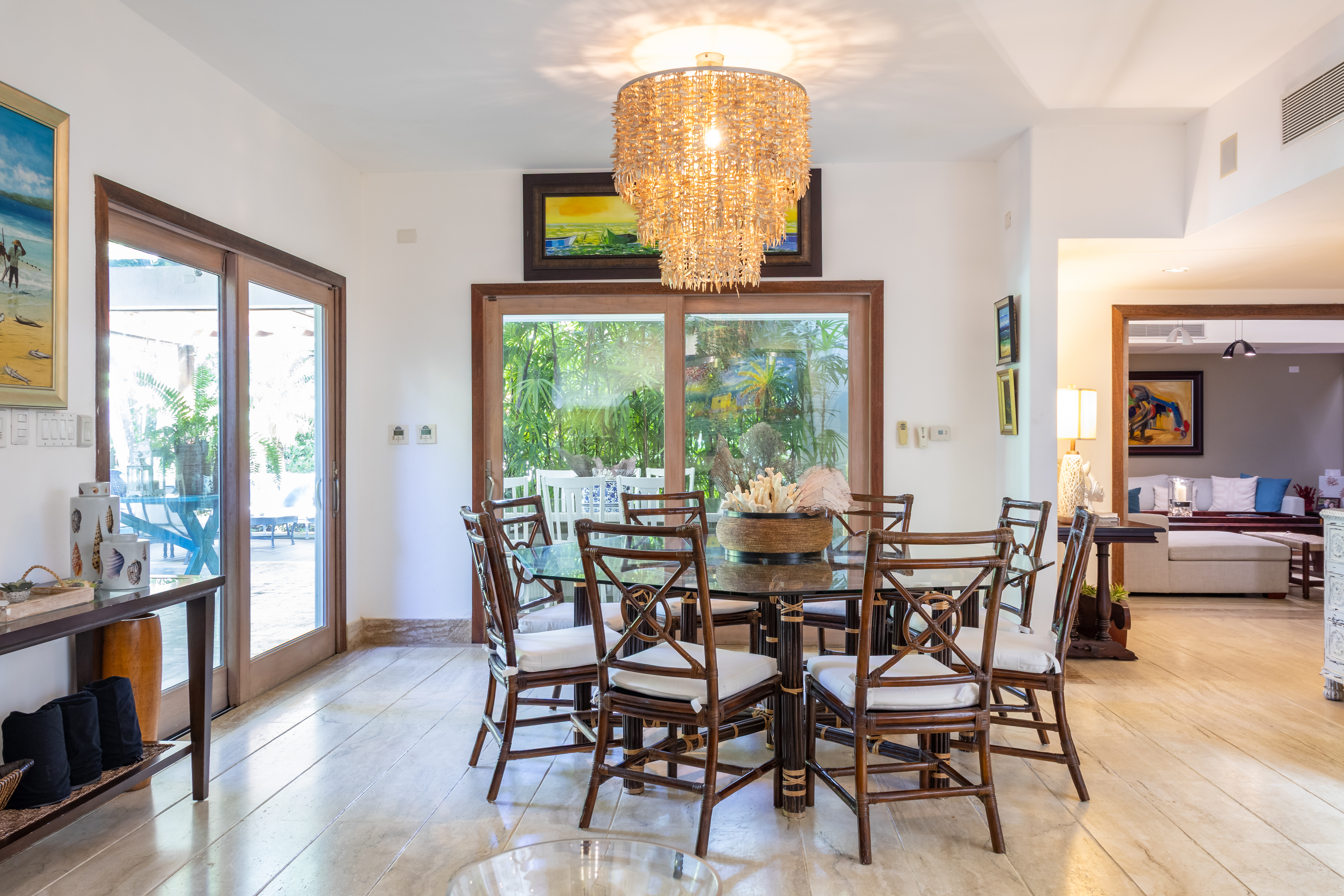 TOWNHOUSE BALCONES