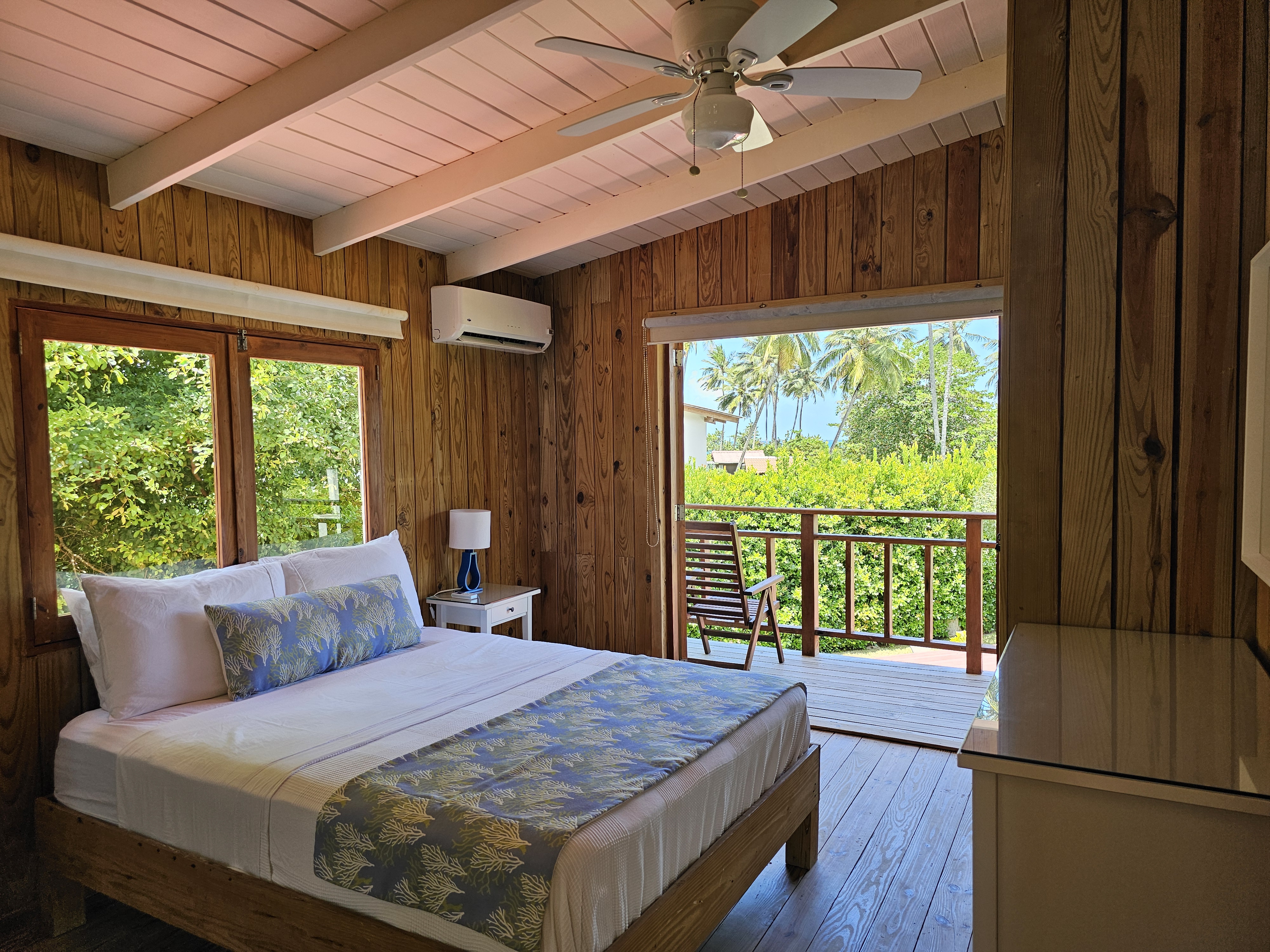 VILLA PAUL AT PORTILLO BEACH